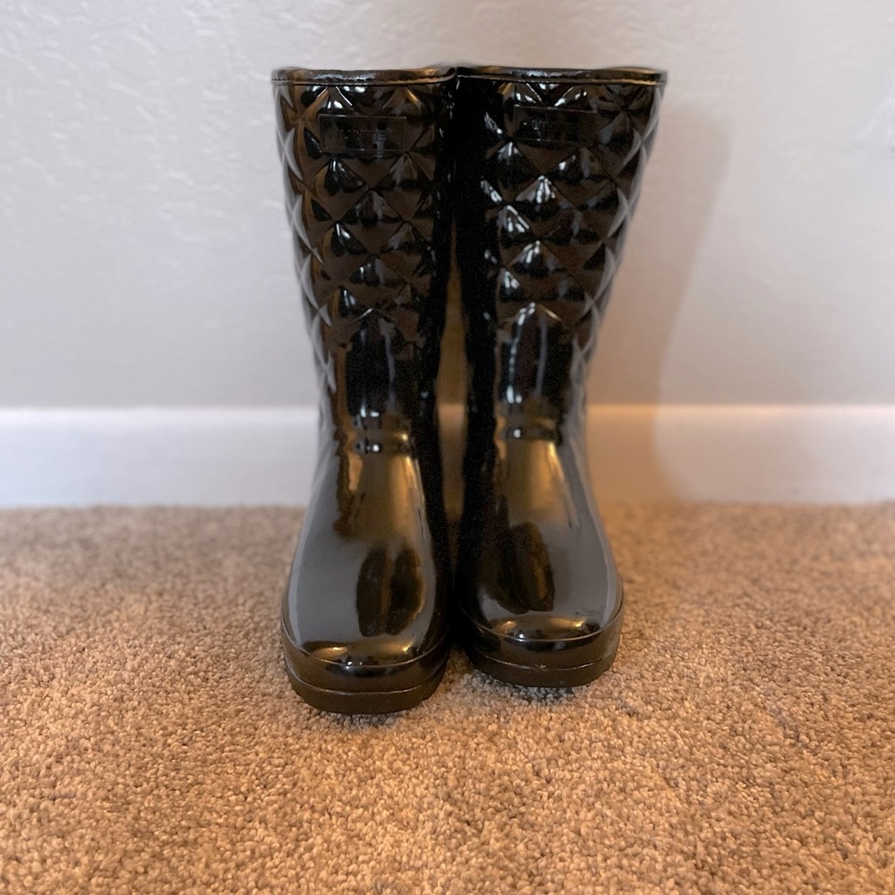 Hunter Women's Refined Quilted Gloss Rain Boots